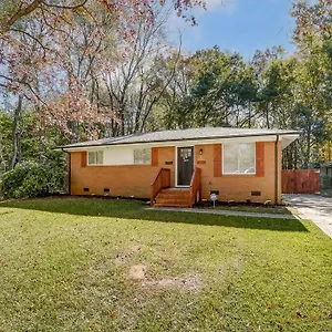 https://villa-charm-haven.1sthotelscharlotte.com